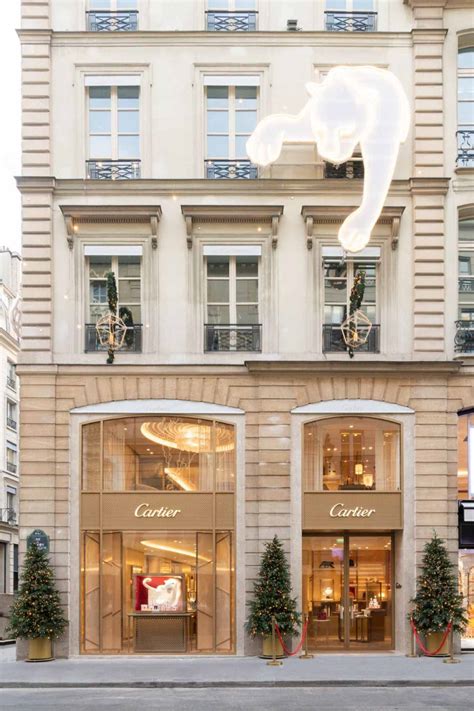 cartier store paris france.